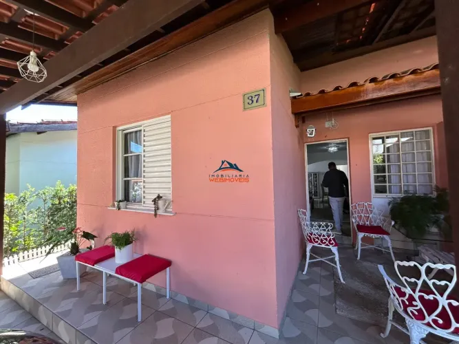 Casa em Condomínio à Venda em Vargem Grande Paulista-SP, 3 Quartos, 1 Suíte, 2 Salas, 2 Ba