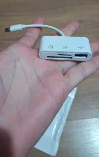 Leitor De Cartão USB-C Para SD Adaptador Multiportas 3 Em 1 Com Porta Usb Cor Branco