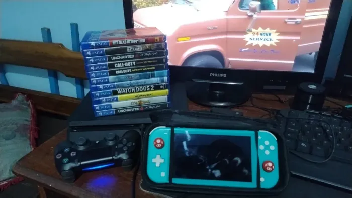 Ps4 Slim de 1T E Nintendo switch lite V/T