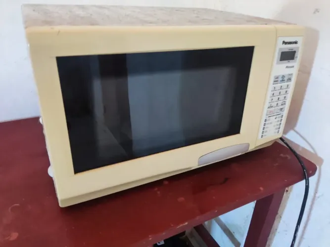 Microondas Retirada de peças 