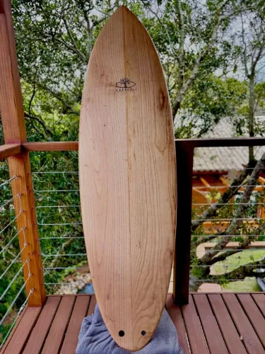 Prancha de Surf de Madeira Artesanal - Nova