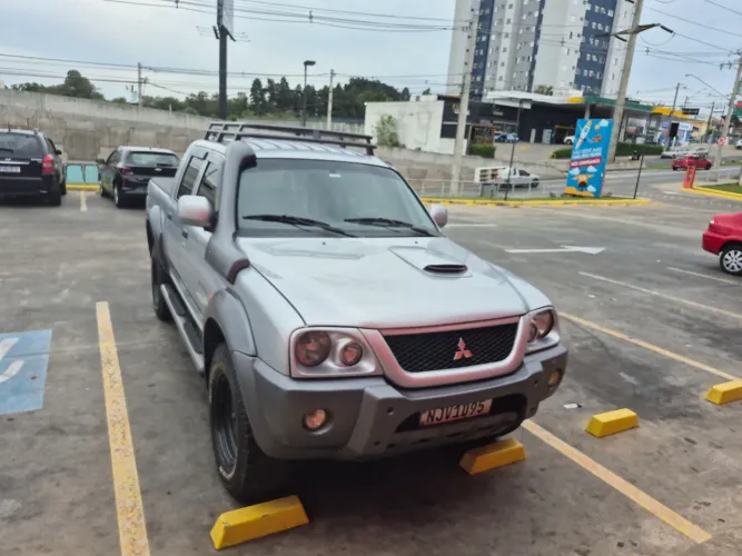 Mitsubishi L200 Outdoor GLS 2.5 4X4 CD TDI Diesel 2010