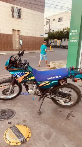 Honda NX 200