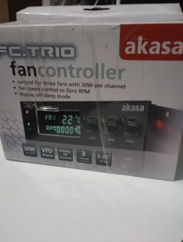 Controladora de Fan Akasa