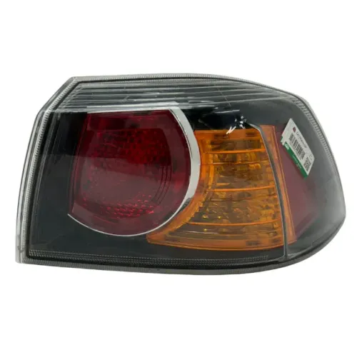 Lanterna direita Mitsubishi Lancer GT 2011 a 2019