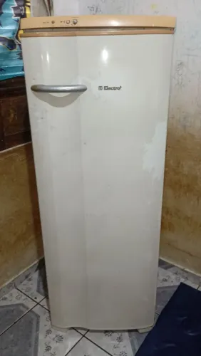 Vendo essa geladeira
