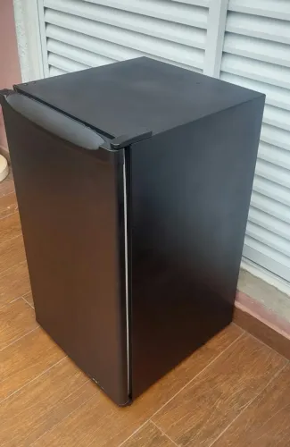 Frigobar consul 120 litros 110 Volts entrego se não for longe deixe cep para ver distancia
