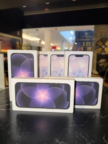 IPHONE 17e - 256GB Lacrado
