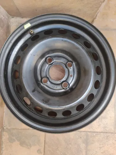 1 roda Hyundai aro 14