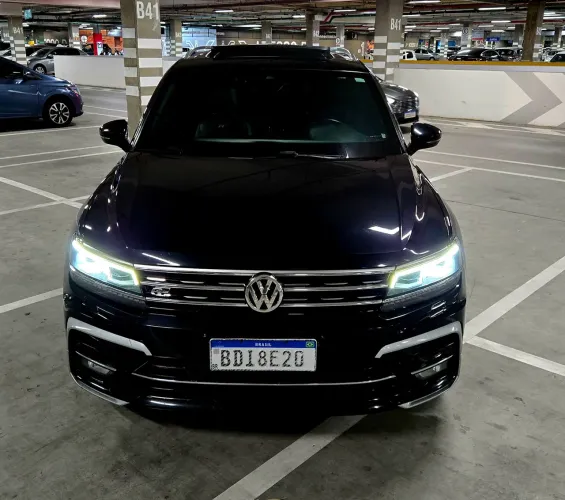 Volkswagen Tiguan Allspac R-line 350 TSI 2.0 4X4 2019