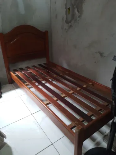 Cama de Solteiro