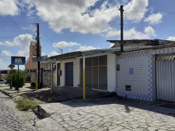 Prédio à venda, 100 m² por R$ 250.000,00 - Funcionários II - João Pessoa/PB