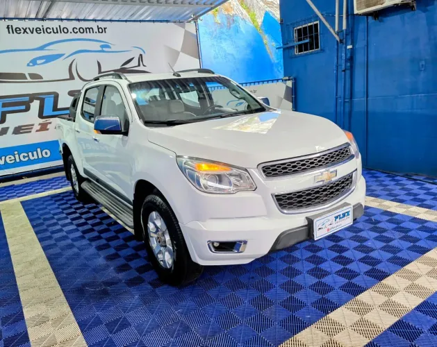 Chevrolet S10 Pick-up LTZ 2.5 Flex 4X4 CD 2015
