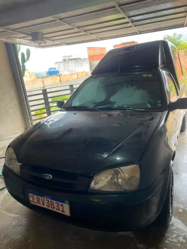 Ford Courier 1.6 L/ 1.6 Flex 2009