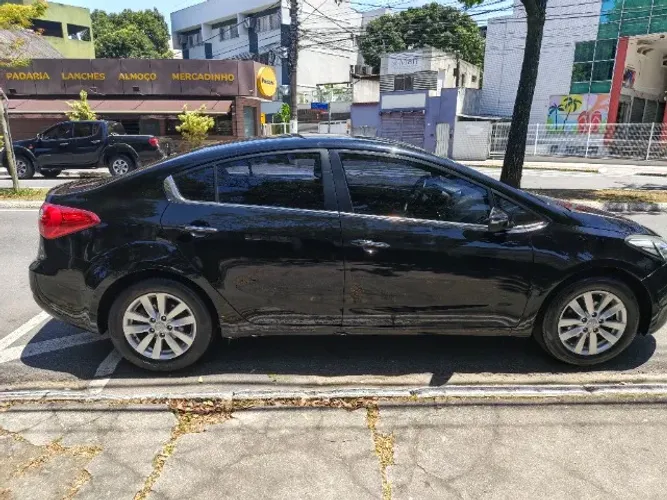 Kia Motors Cerato 1.6 16V Flex Aut. 2015