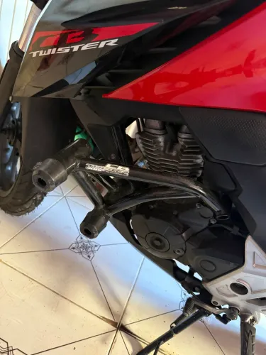 STUNT RACE PARA CB 300f