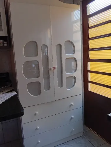 Guarda roupa 