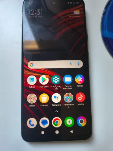 Celular poco gt 3