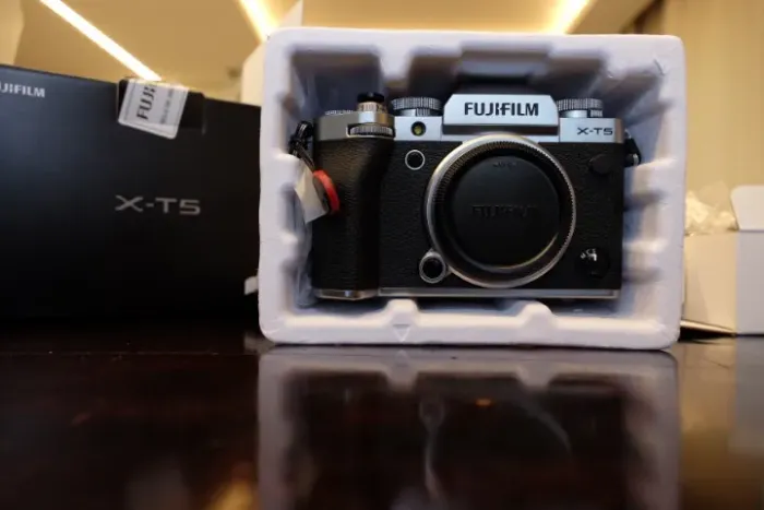 Câmera Fujifilm XT5, sem marcas, Apenas 7.650 Cliks, Estado 10/10