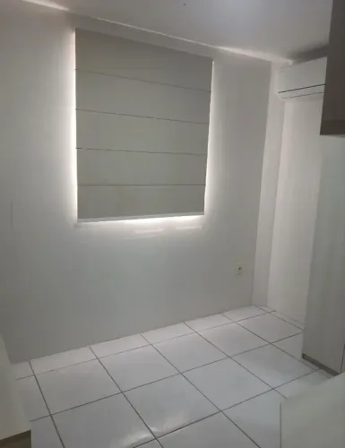 Alugo quarto para mulheres