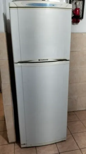 Geladeira continental freezer 360 litros
