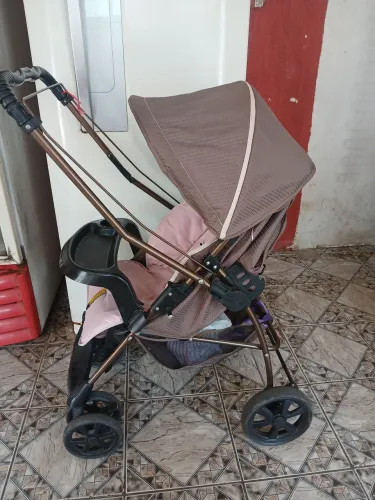 Carrinho de bebê 