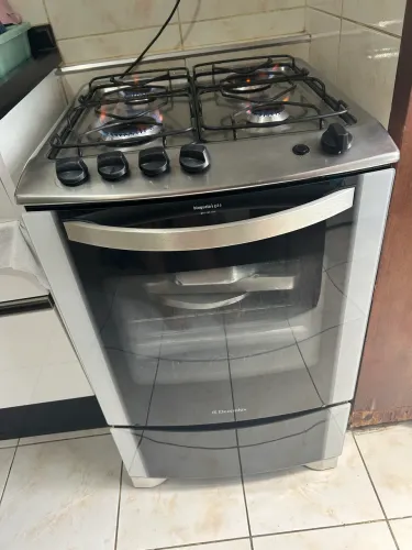 Fogão 4 bocas Gás Encanado