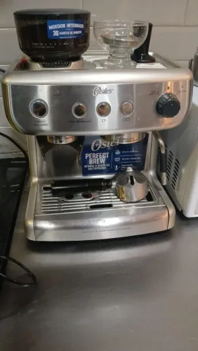 Cafeteira Oster Perfect Brew Expresso