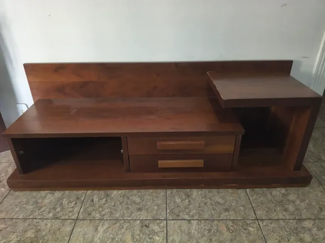 Rack para tv de madeira