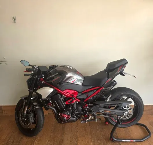 Kawasaki Z900
