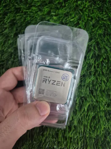 PROCESSADOR RYZEN 3 2200G VEGA8 OEM COM PASTA TÉRMICA ENTREGAMOS