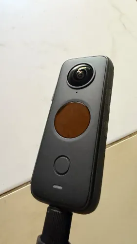 Câmera Insta 360 One X2