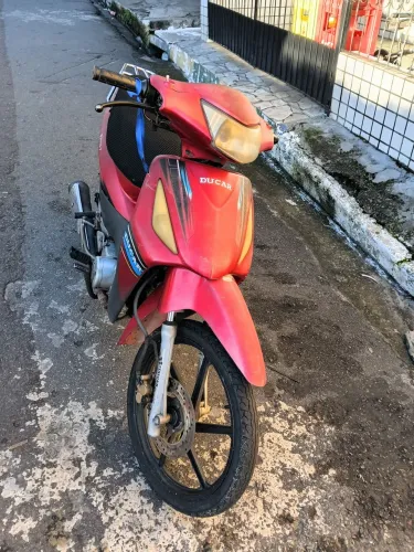 MOTO DUCAR 110 CONSERVADA (PARADA)