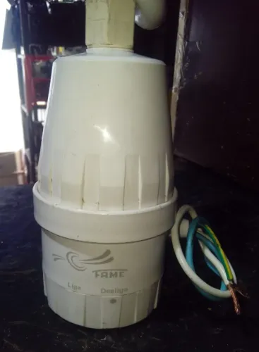 Aquecedor Elétrico 127v Fame USADO - LEIA O ANÚNCIO.