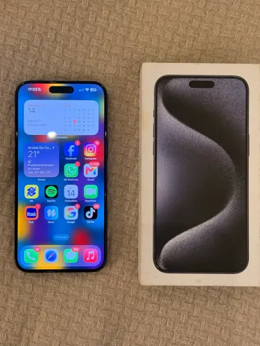 Vendo iPhone 15 Pro Max - Estado de Novo!