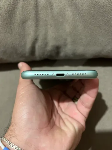 iPhone 11 64GB