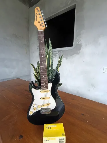 Guitarra mais pedal