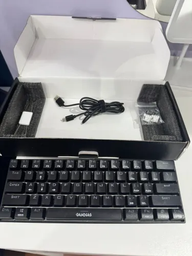 Teclado Gamdias Mecanico Gamer Hermes 60%