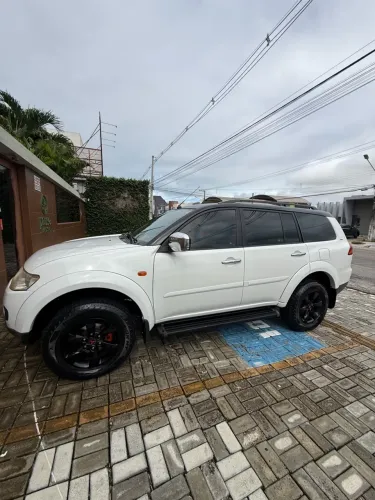 Mitsubishi Pajero Dakar 3.2 4X4 T.i. Dies. 5P Aut. 2013