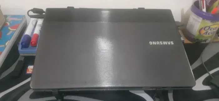 NOTEBOOK SAMSUNG i3