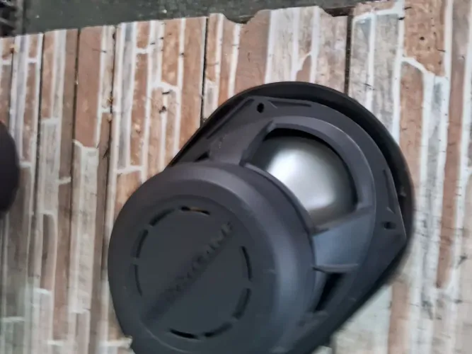 Vendo par de alto-falantes hurrikane 6x9 300w