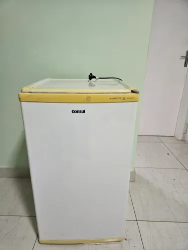 Refrigerador Compacto CONSUL 120L