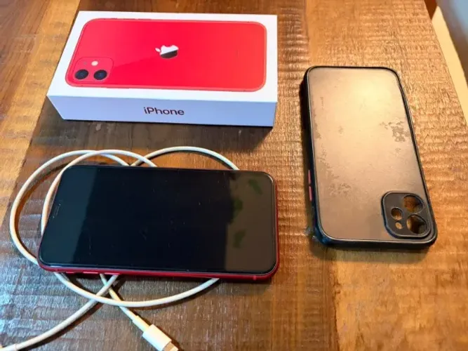 Iphone 11RED 128gb - Otimo estado