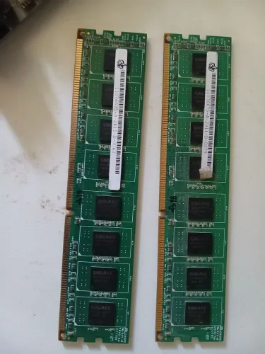 Memória ram 8gb (2x4gb) 1333mhz vendo ou troco por gabinete aquário