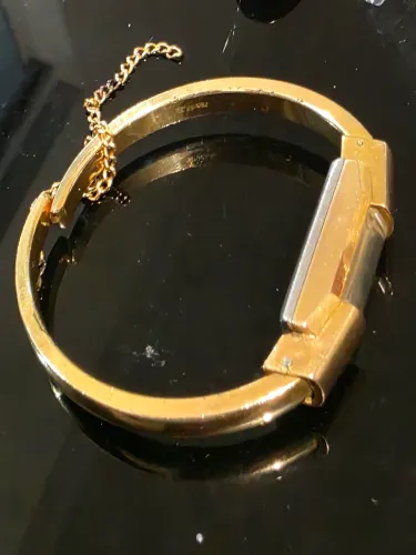 Relógio feminino Mondaine suíço bracelete assinado Nivarox em ouro plaquê 18k