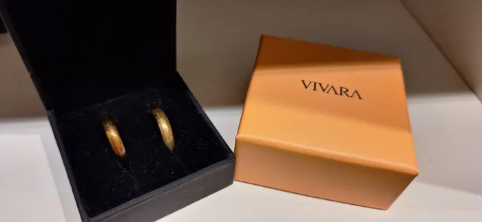Par de alianças de ouro Vivara