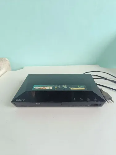 Vendo um Blu-ray Disc Player Sony