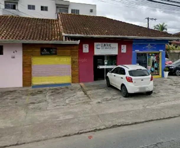 Sala Comercial no Bairro Guanabara