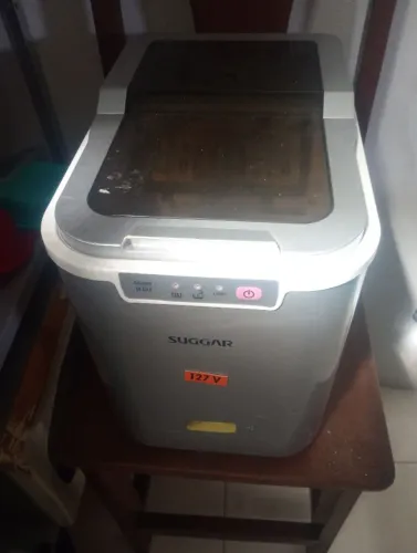 Máquina de fazer gelo Sugar 