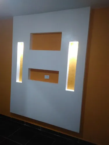 Gesso e revestimento